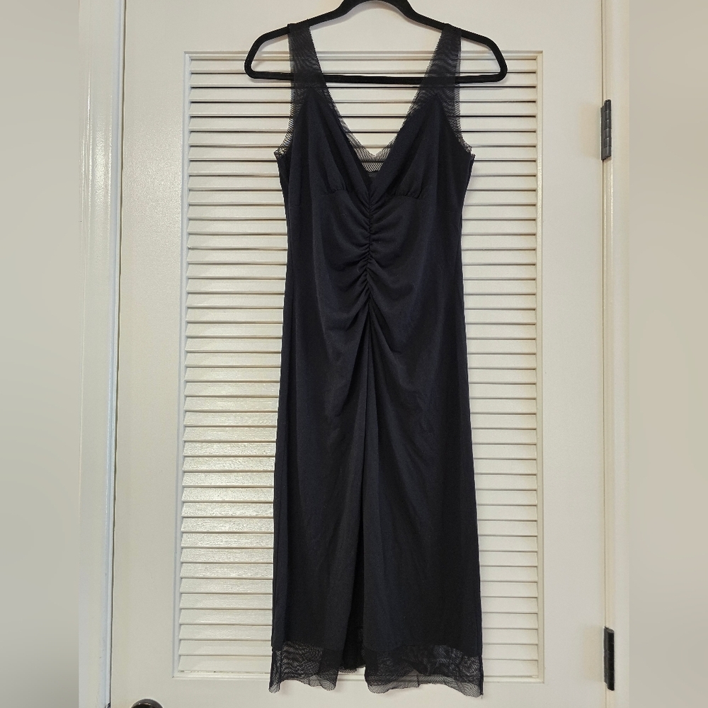 Guess Collection - Black Sleeveless Cocktail Evening Dress With Mesh Hem Detail